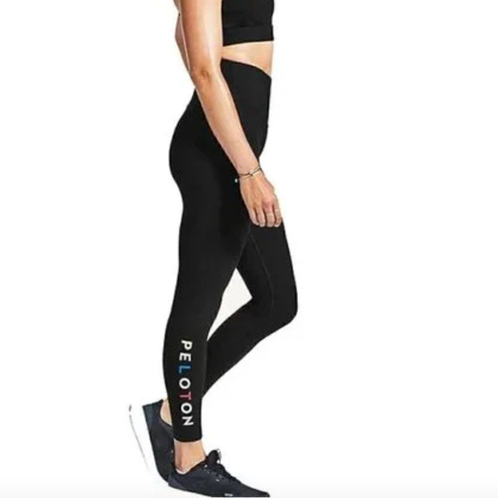 NWT Peloton Cadence High Rise Legging in Sizes Small, 1X, 2X Color Black